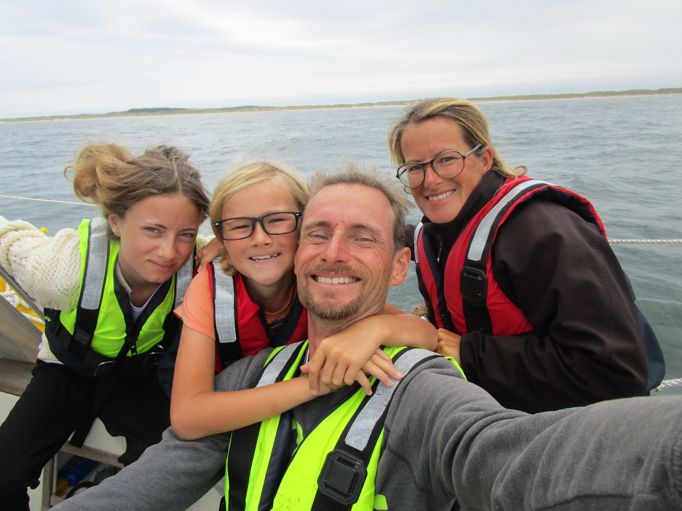 700 blev till 910 sjömil, glada familjen